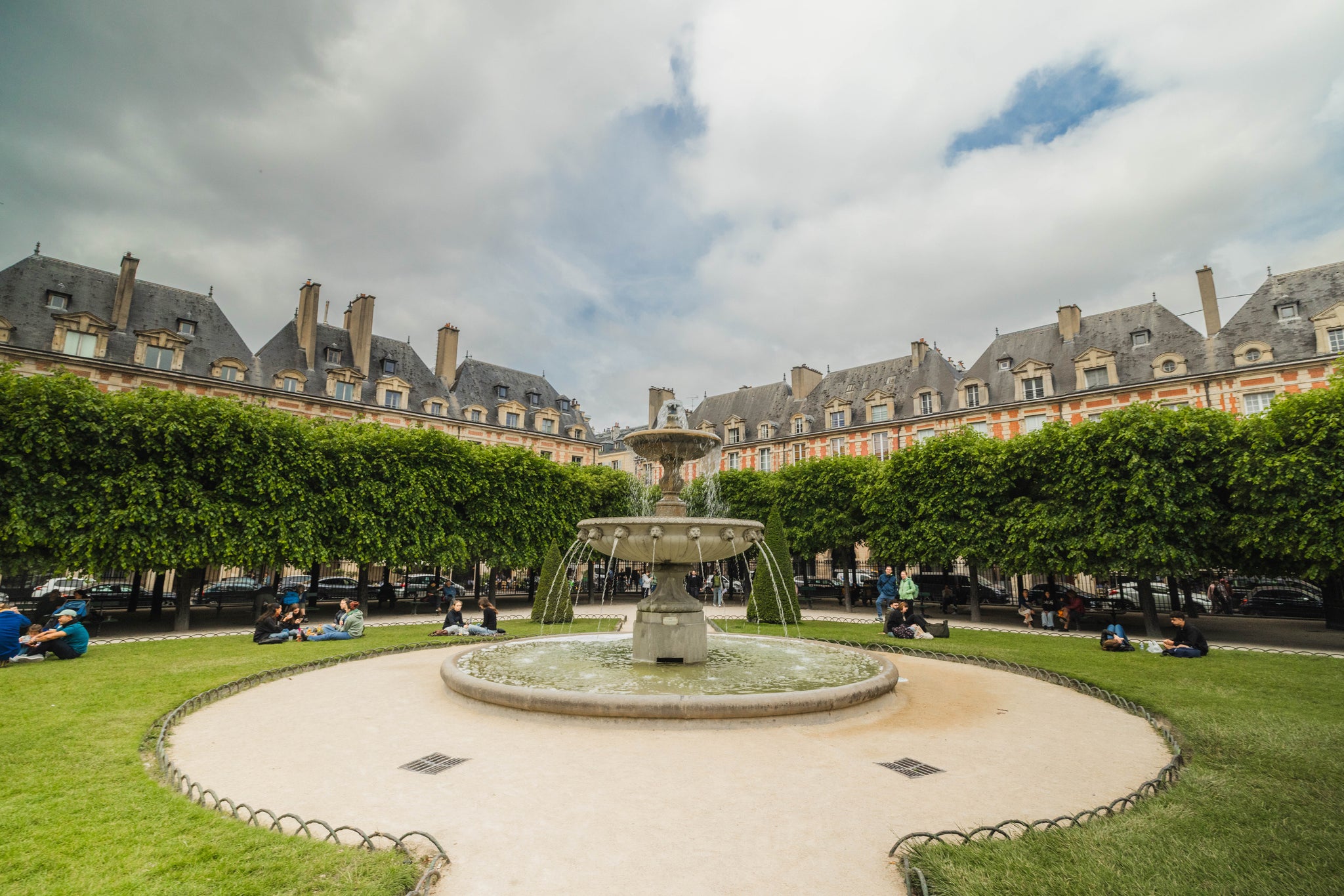Place des Vosges, Paris